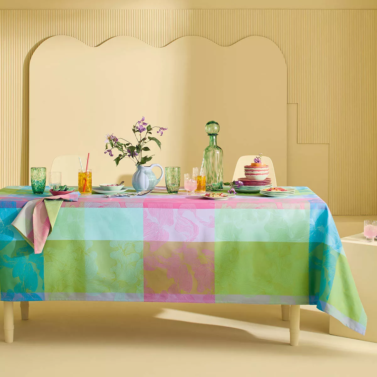 Tablecloth 100% cotton jacquard pattern pink green blue Mille vertiges ara