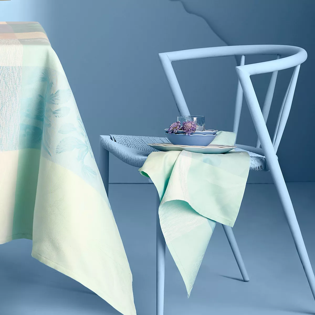 Napkin 100% cotton 220 gsm jacquard pattern beige blue Mille iris d'eau aqua