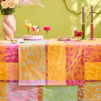 Table runner 100% cotton 220 gsm jacquard pattern green pink Mille sources berlingot
