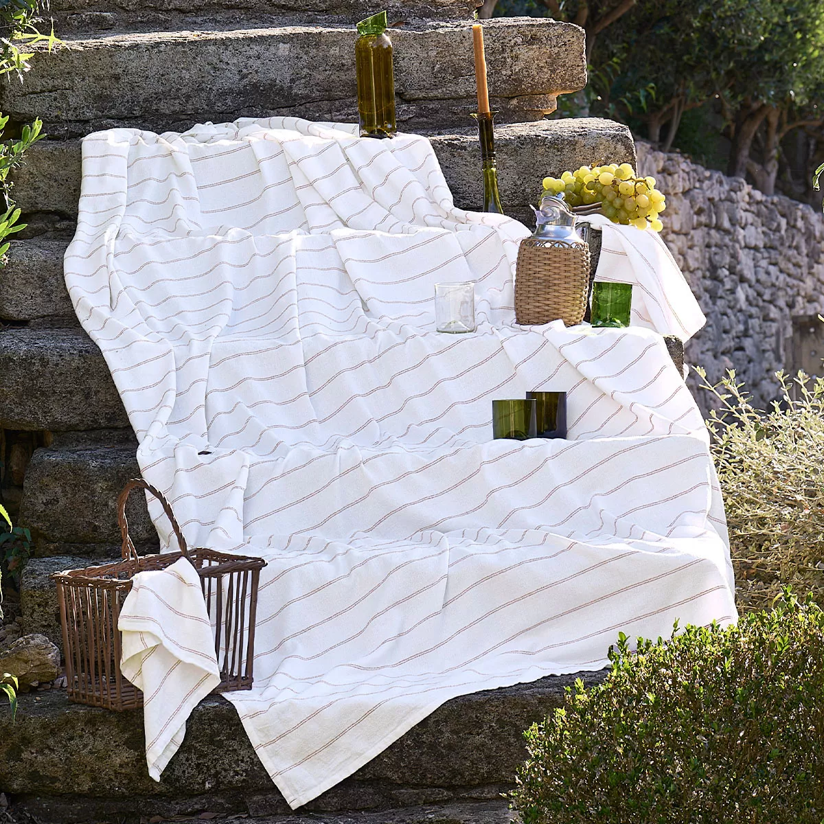 Table linen set 100% cotton prewashed jacquard pattern orange white Rimini terracotta