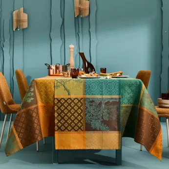 Table runner 100% cotton 220 gsm jacquard pattern green brown Mille trees foret