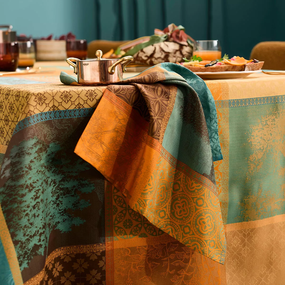 Napkin 100% cotton 220 gsm jacquard pattern brown green Mille trees foret