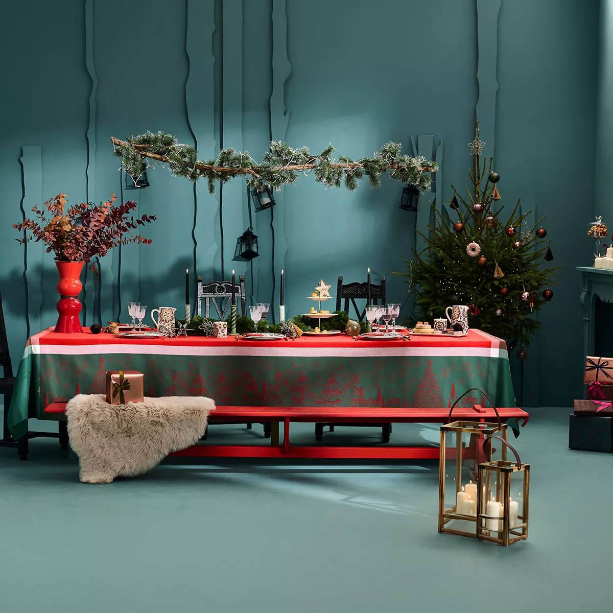 Table linen set 100% cotton 220 gsm jacquard pattern red green Noel magique houx