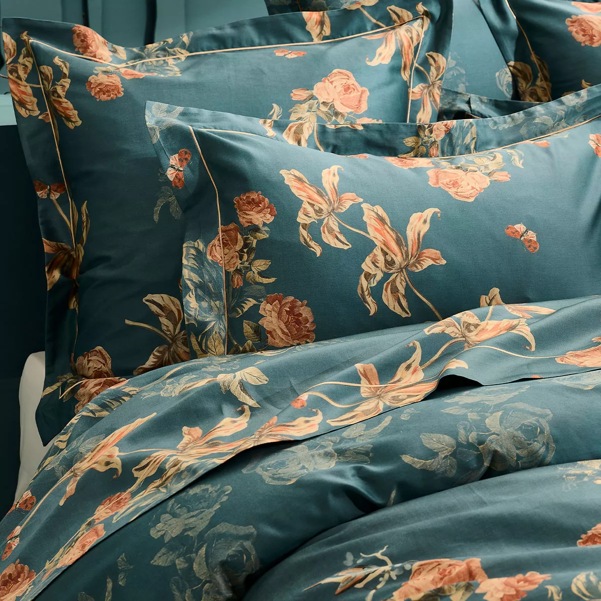 Flat sheet cotton sateen 115 gsm printed green orange Roses d'automne vert anglais