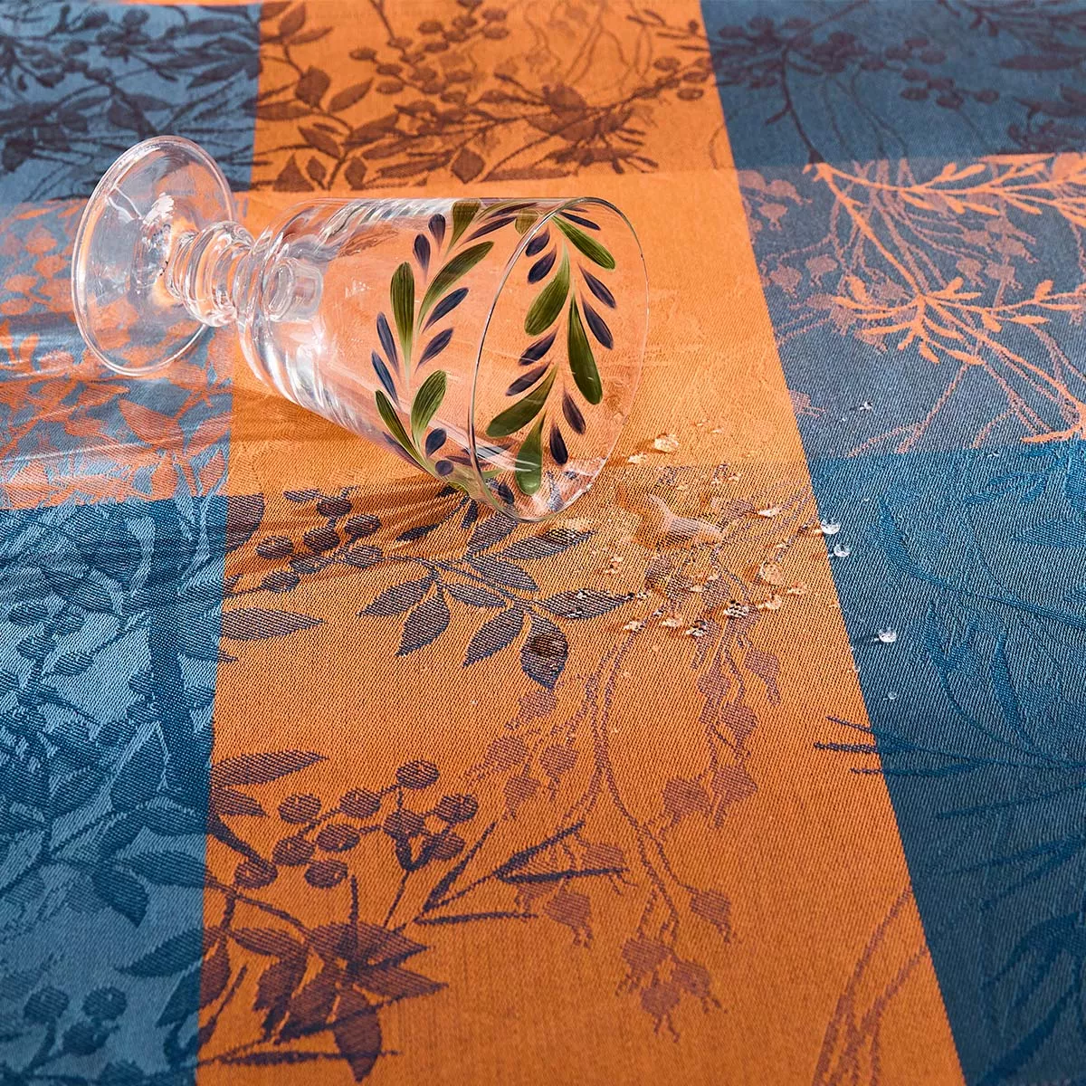 Tablecloth 100% cotton coated 220 gsm jacquard pattern blue brown Mille branchages crepuscule