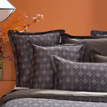 Pillowcase cotton sateen 115 gsm printed grey brown Tressages quartz