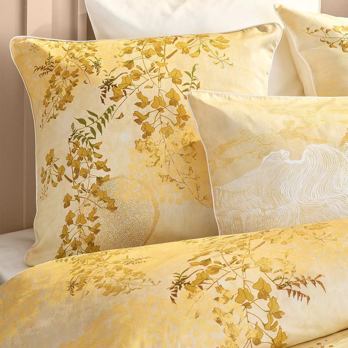 Pillowcase cotton sateen printed gold yellow Soleil d'or dore