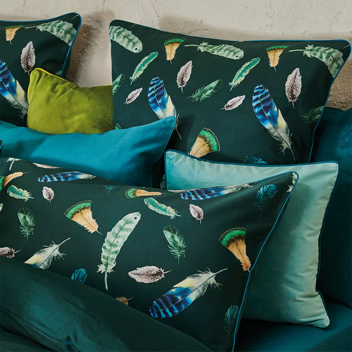 Pillowcase cotton sateen printed green Feathers green