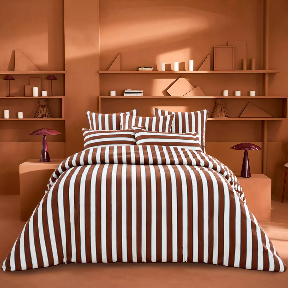 Duvet cover + pillowcases cotton sateen printed brown navy blue Deauville brique